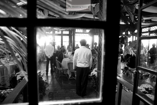 Photojournalistic Brooklyn Wedding Pictures at River Cafe